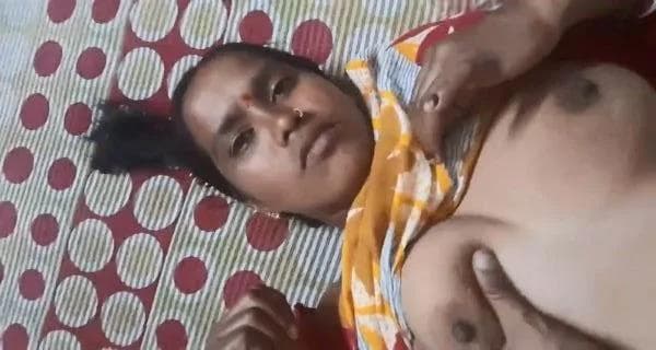 Village Bhabhi's Fucking For 200 Rupees