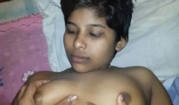 Boyfriend Makes MMS While Fucking Short Haired Girl